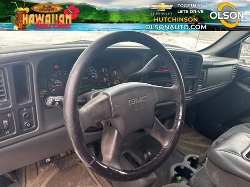 Used 2007 GMC Sierra 2500 SLE w/ Heavy-Duty Power Package image 16