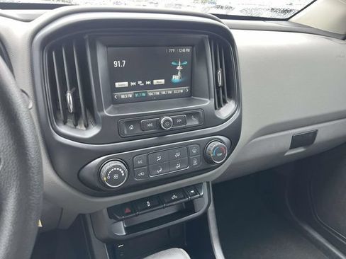 Used 2018 GMC Canyon 2WD Crew Cab w/ Convenience Package image 24