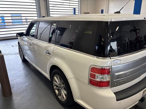 Used 2019 Ford Flex Limited FWD image 6