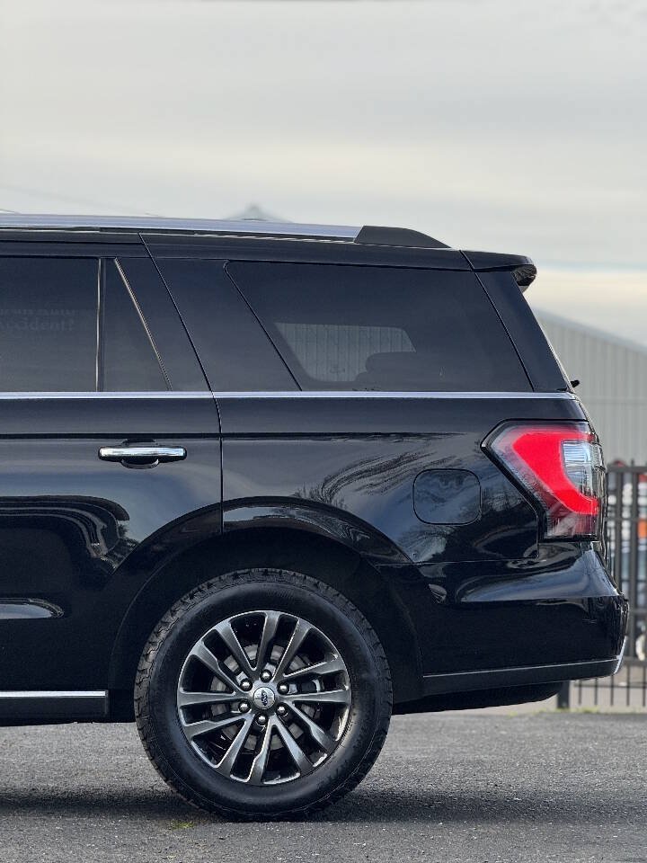 Used 2020 Ford Expedition Limited AWD/4WD image 19
