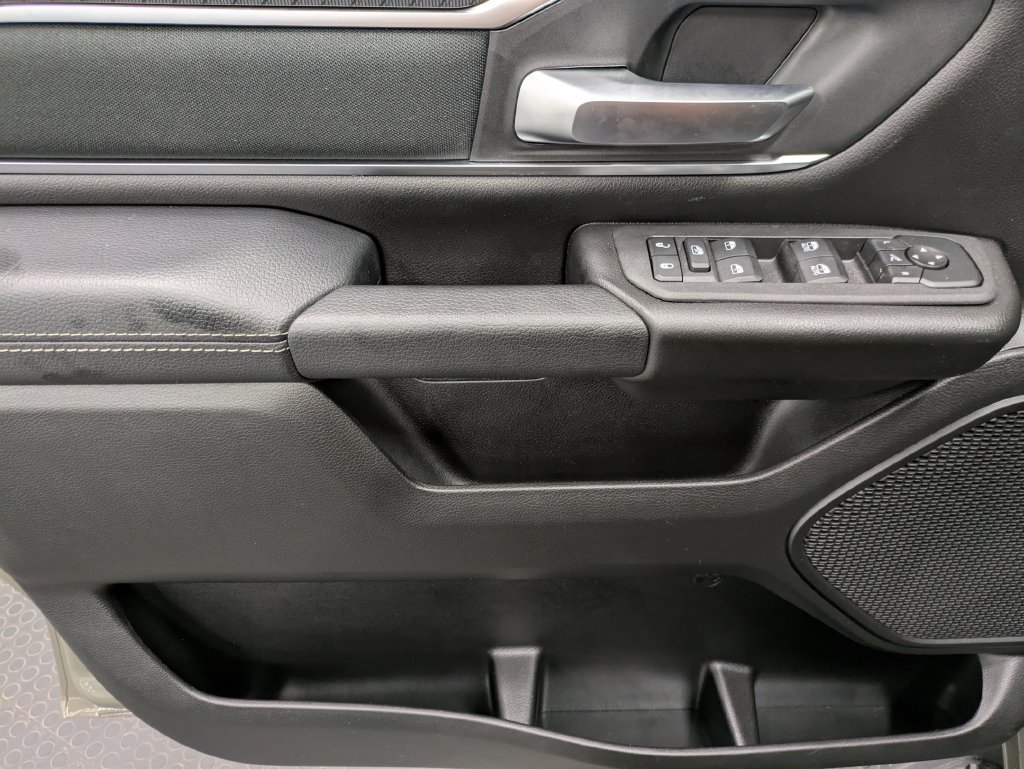 Used 2026 RAM 1500 Big Horn AWD/4WD image 10