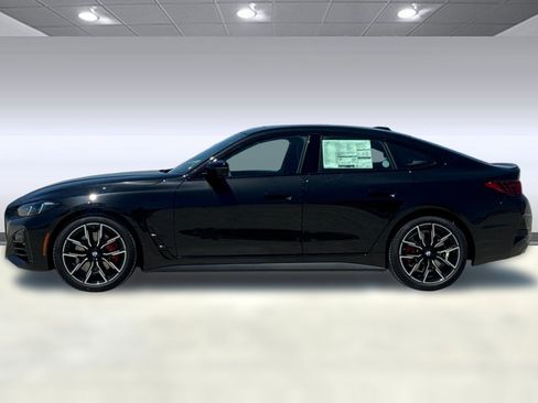 New 2026 BMW 430i w/ M Sport Package RWD image 2