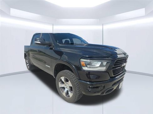 Used 2022 RAM 1500 Laramie w/ Sport Appearance Package AWD/4WD image 10