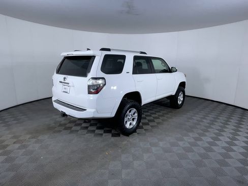 Used 2019 Toyota 4Runner SR5 image 8
