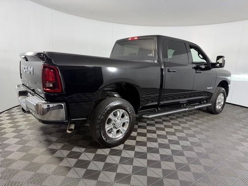 Certified 2026 RAM 2500 Big Horn AWD/4WD image 5