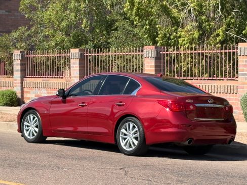 Used 2015 INFINITI Q50 Premium w/ All Weather Package RWD image 4