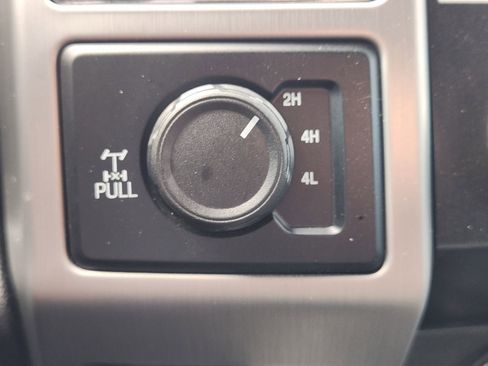 Used 2021 Ford F250 Platinum w/ Tremor Off-Road Package image 20