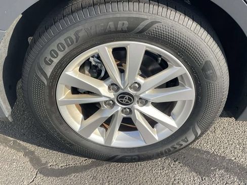 Used 2025 Toyota Camry LE FWD image 15