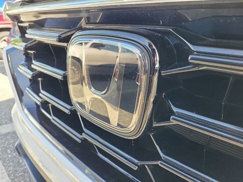 Used 2025 Honda CR-V EX-L image 11