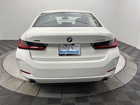 New 2026 BMW 330i xDrive Sedan w/ Convenience Package image 15
