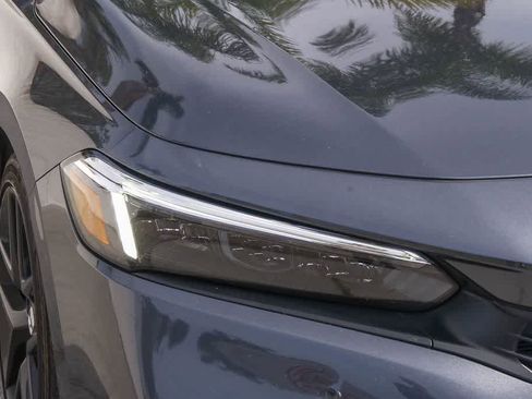 Used 2022 Honda Civic Sport image 4