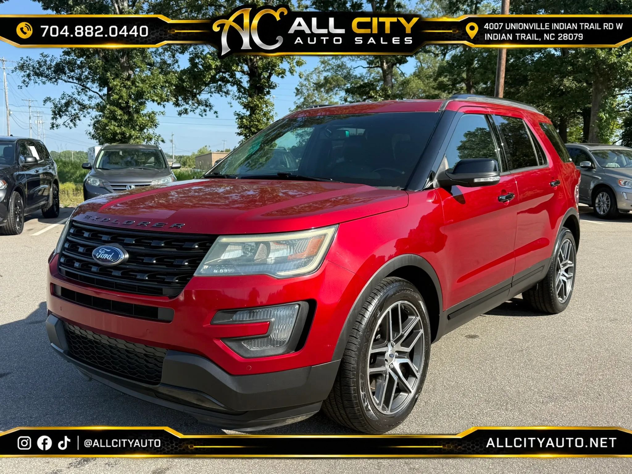 Used 2016 Ford Explorer Sport AWD/4WD image 3