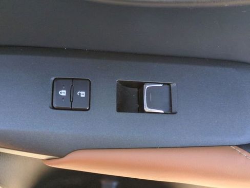 Used 2018 Lexus NX 300 FWD w/ Premium Package image 38