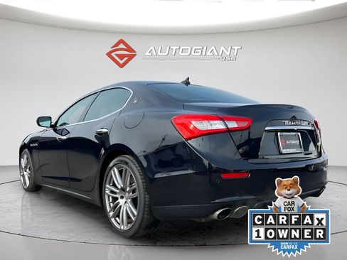 Used 2017 Maserati Ghibli Base image 5