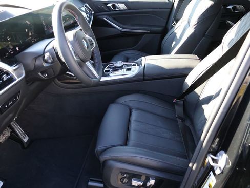 New 2026 BMW X7 M60i image 42
