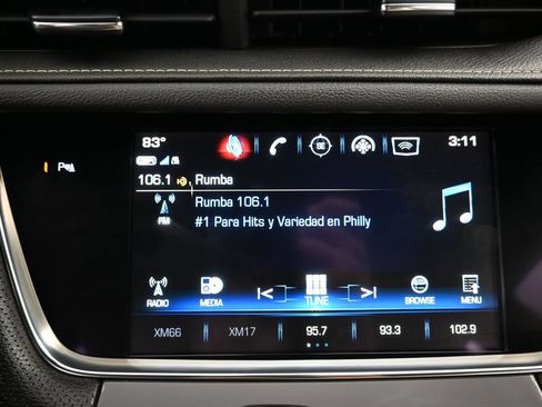 Used 2018 Cadillac XT5 Premium Luxury AWD/4WD image 17