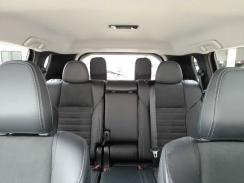 Used 2025 Mitsubishi Outlander SE FWD image 34