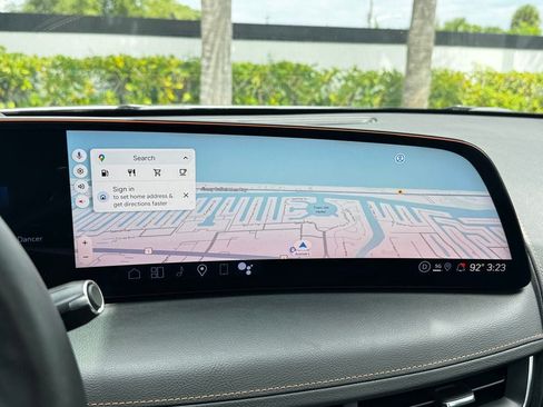 Used 2025 Cadillac CT5 V w/ Technology Package RWD image 17