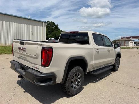 New 2026 GMC Sierra 1500 AT4X AWD/4WD image 3