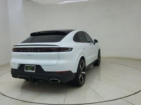 Used 2025 Porsche Cayenne Coupe AWD/4WD image 67