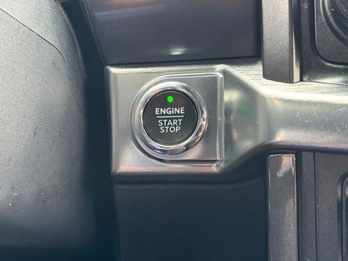 Certified 2021 Ford F150 Lariat AWD/4WD image 23