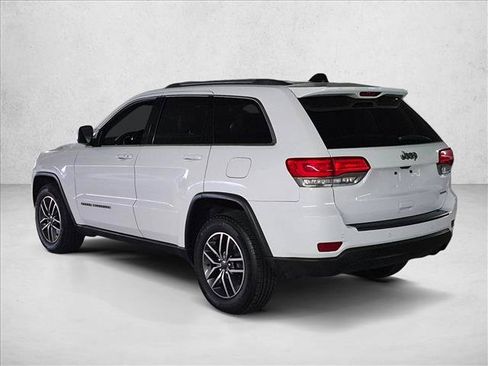 Used 2019 Jeep Grand Cherokee Laredo w/ Laredo X Package RWD image 7