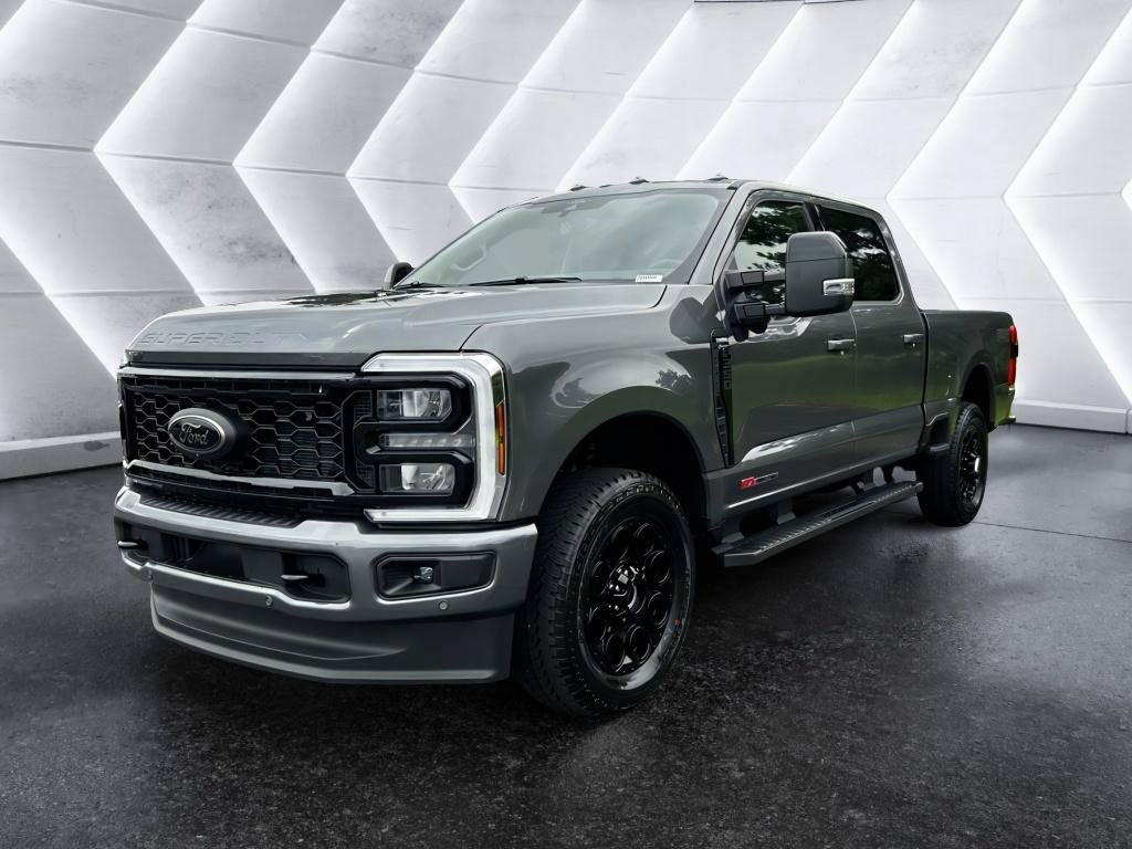 New 2026 Ford F350 Lariat w/ Black Appearance Package AWD/4WD image 3