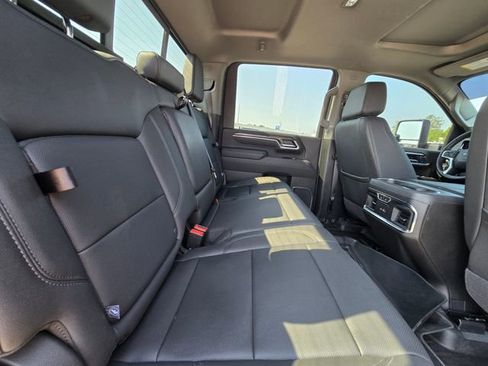 Used 2025 Chevrolet Silverado 2500 LTZ w/ Trail Boss Package AWD/4WD image 14