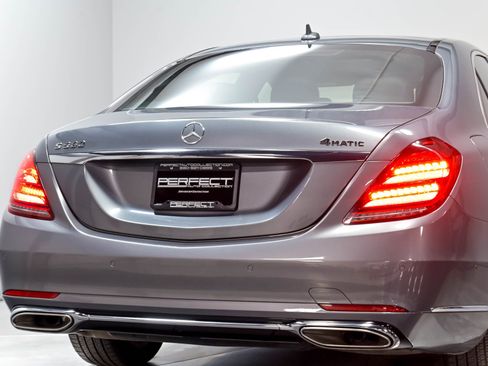 Used 2019 Mercedes-Benz S 560 4MATIC Sedan w/ Premium Package image 83