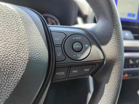 New 2025 Toyota RAV4 XLE image 17