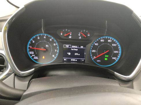 Used 2021 Chevrolet Equinox LS w/ LS Convenience Package FWD image 23