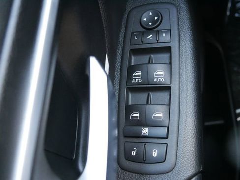 Used 2022 RAM 1500 Big Horn image 25