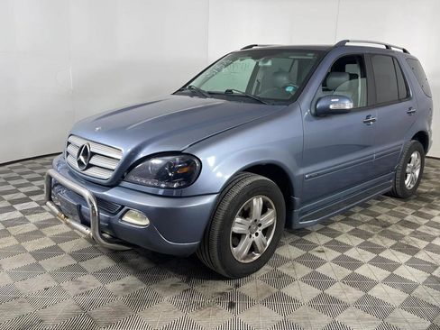 Used 2005 Mercedes-Benz ML 350 4MATIC 4dr 3.7L image 1
