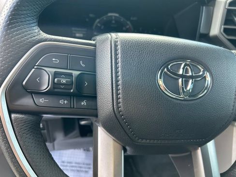 Used 2025 Toyota Sequoia Limited w/ TRD Off-Road Package AWD/4WD image 27