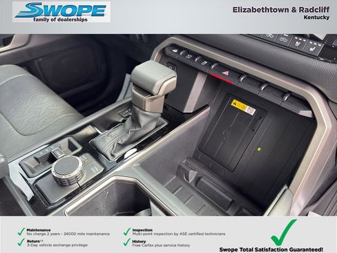Used 2023 Toyota Tundra Limited AWD/4WD image 23