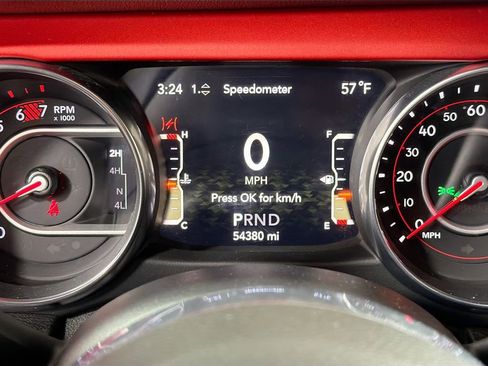 Used 2019 Jeep Wrangler Unlimited Rubicon AWD/4WD image 15