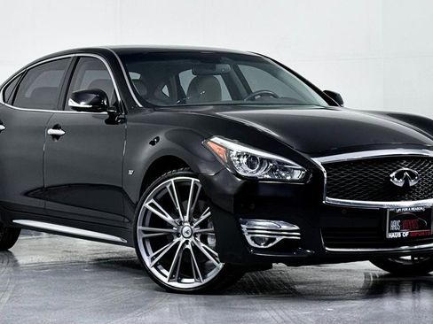 Used 2015 INFINITI Q70 L 3.7 w/ Technology Package image 2