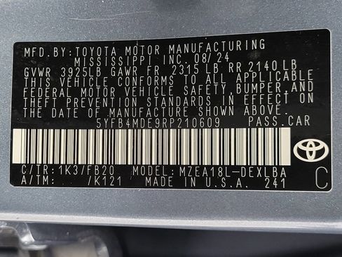 Used 2024 Toyota Corolla LE image 27