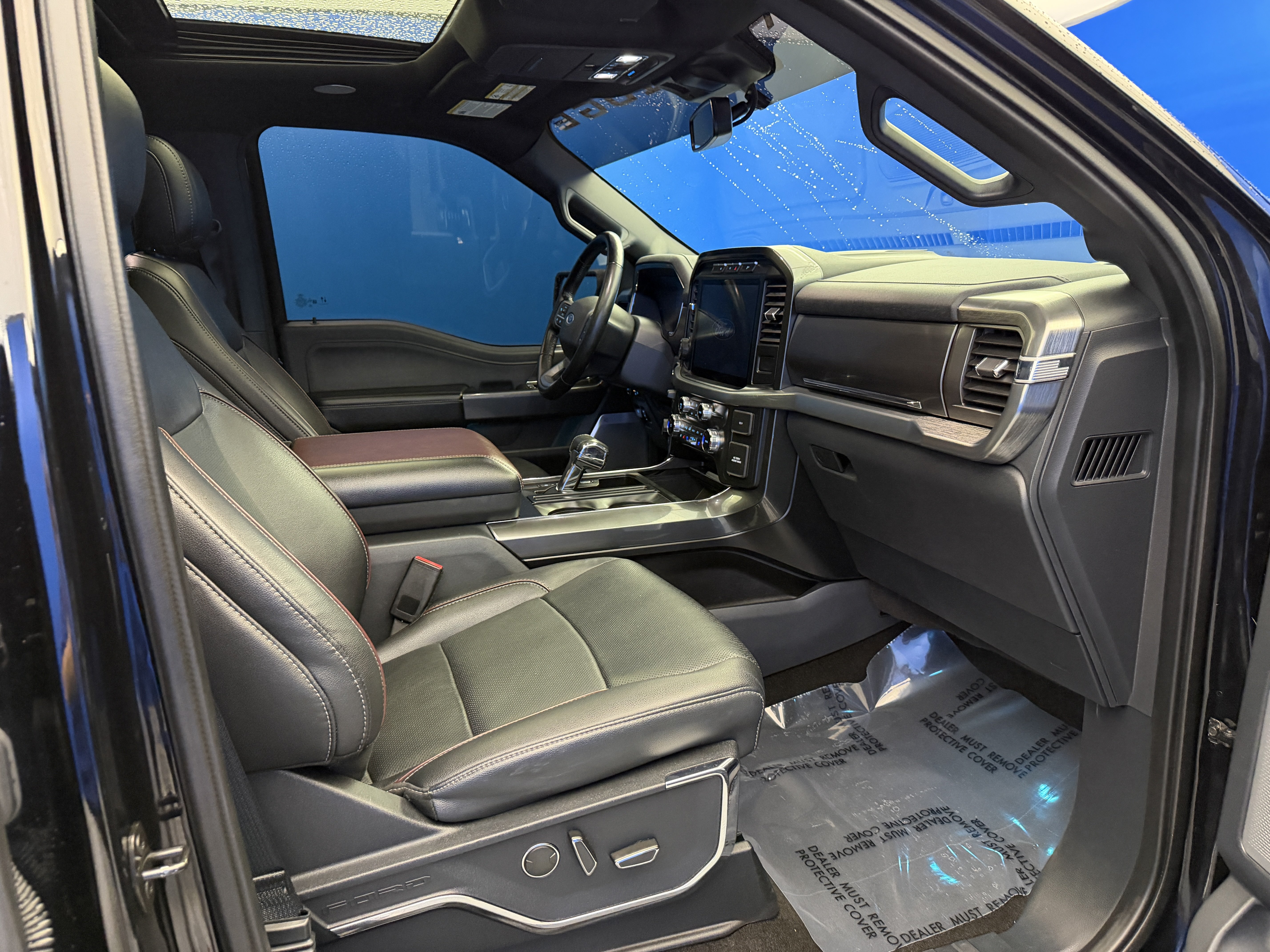 Used 2022 Ford F150 Lariat w/ Equipment Group 502A High AWD/4WD image 26