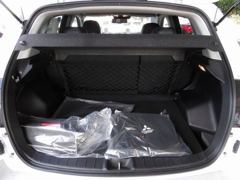 New 2025 Mitsubishi Outlander Sport SE image 10