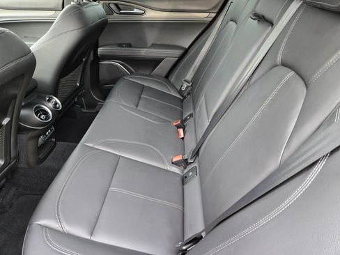 Used 2022 Alfa Romeo Stelvio Ti w/ Active Assist Plus Package image 36