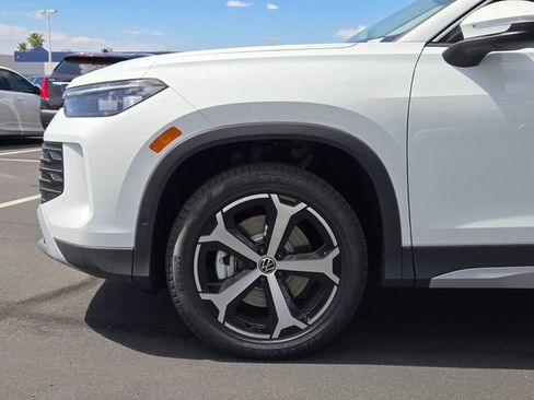 New 2026 Volkswagen Tiguan SE AWD/4WD image 5