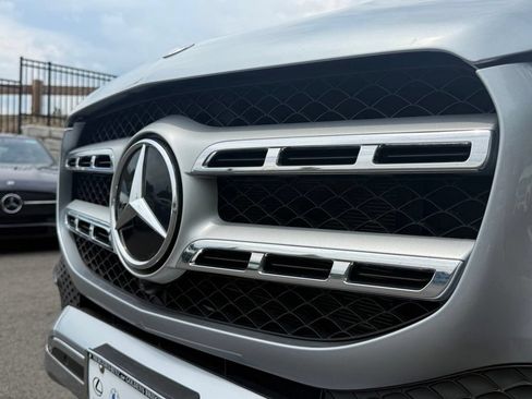 Used 2023 Mercedes-Benz GLS 450 4MATIC image 18