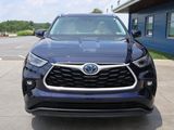 Used 2021 Toyota Highlander XLE image 4