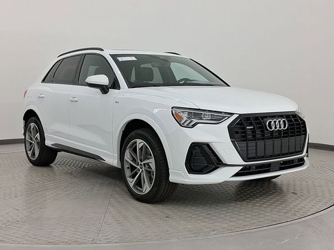 New 2025 Audi Q3 2.0T Premium image 7