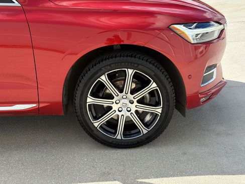 Used 2021 Volvo XC60 T5 Inscription FWD image 12