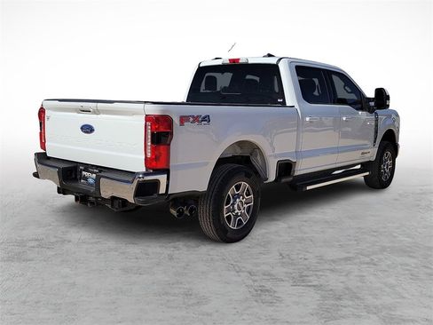 Used 2023 Ford F250 Lariat w/ FX4 Off-Road Package image 11