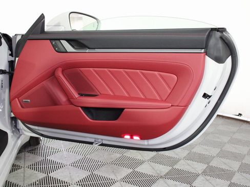 Used 2026 Porsche 911 Carrera image 39