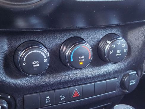 Used 2017 Jeep Wrangler Unlimited Sport w/ Quick Order Package 24S image 21