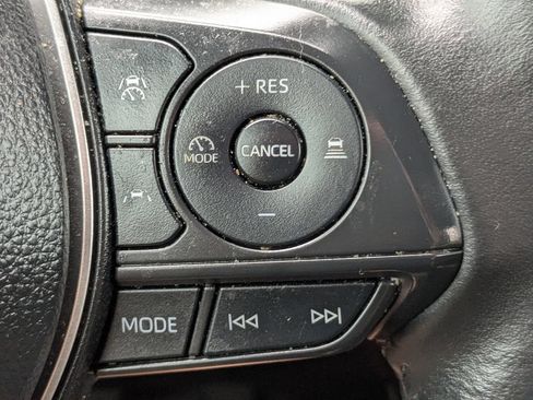 Used 2025 Toyota Corolla Cross AWD Hybrid w/ Convenience Package image 26